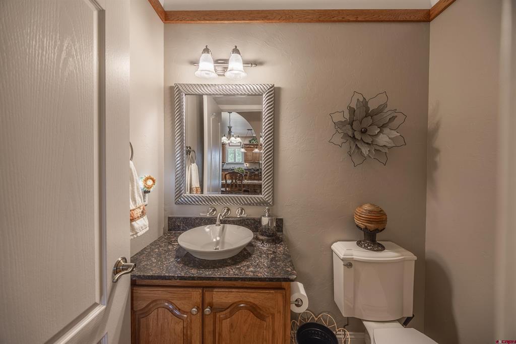 3200 Monte Vista Circle