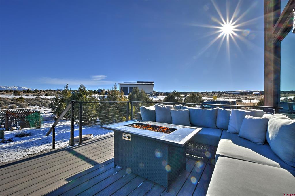 28 Mountain Vista Court