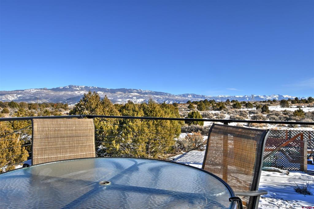 28 Mountain Vista Court