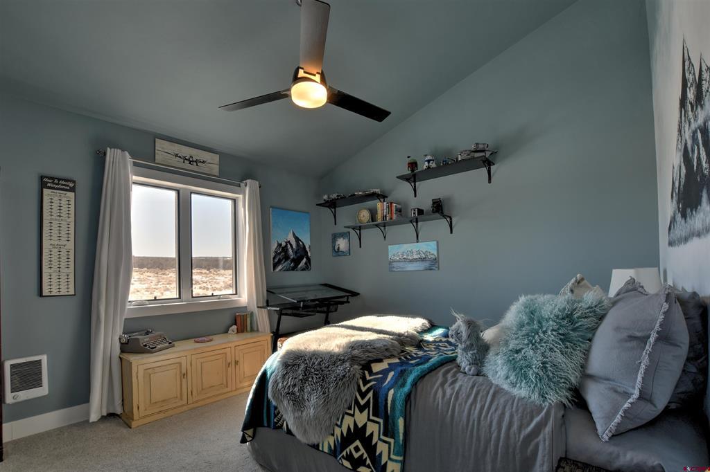 28 Mountain Vista Court