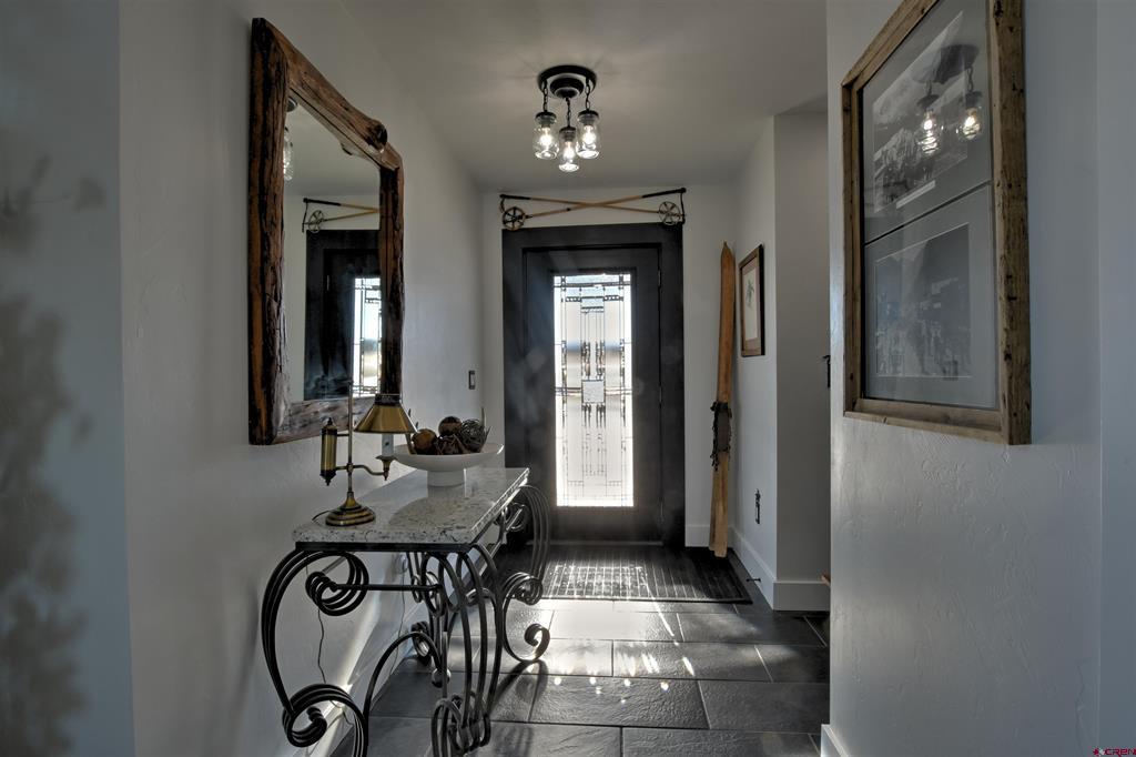 28 Mountain Vista Court