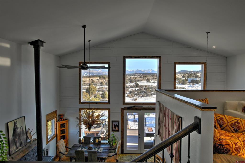 28 Mountain Vista Court