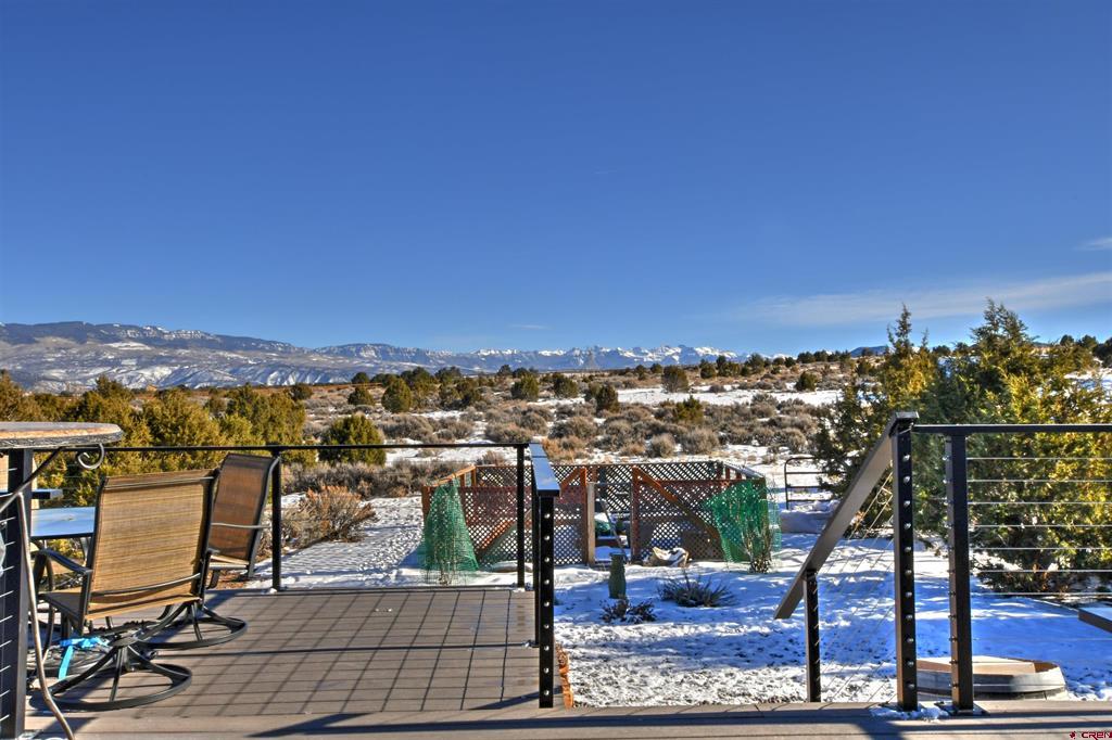 28 Mountain Vista Court