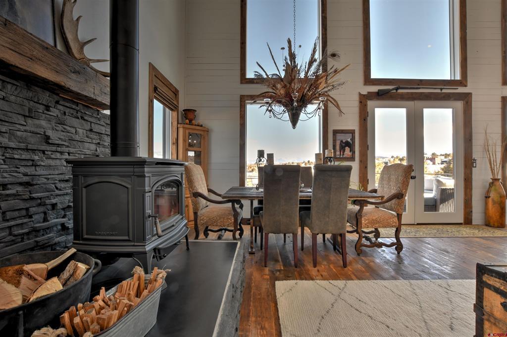 28 Mountain Vista Court