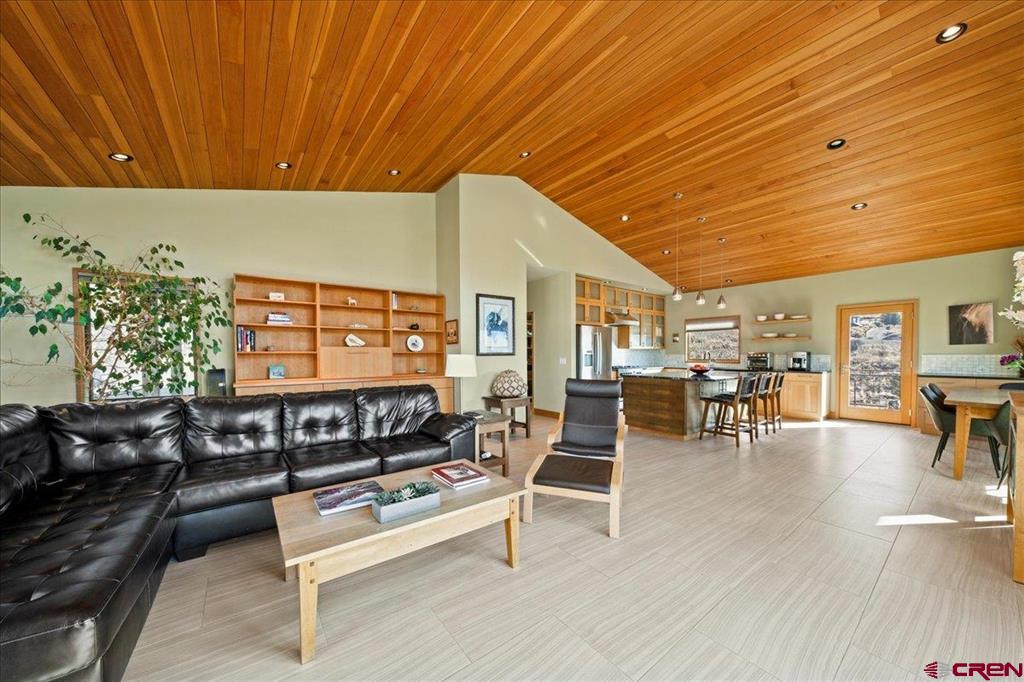 671 Golden Eagle Trail