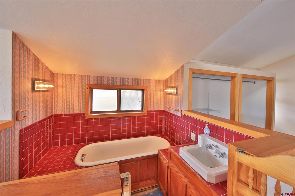 27459 Cedar Mesa Road