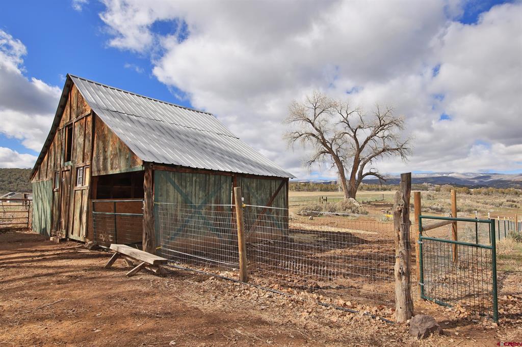 27459 Cedar Mesa Road