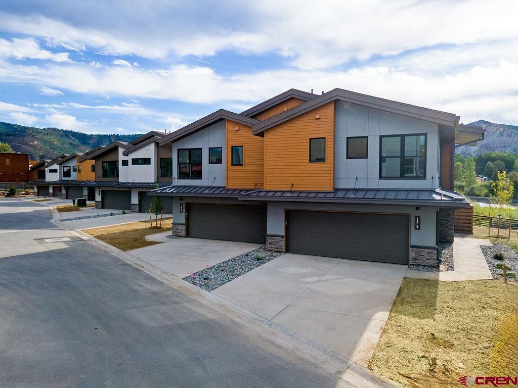 165 Riverfront Lane Unit: D3 B