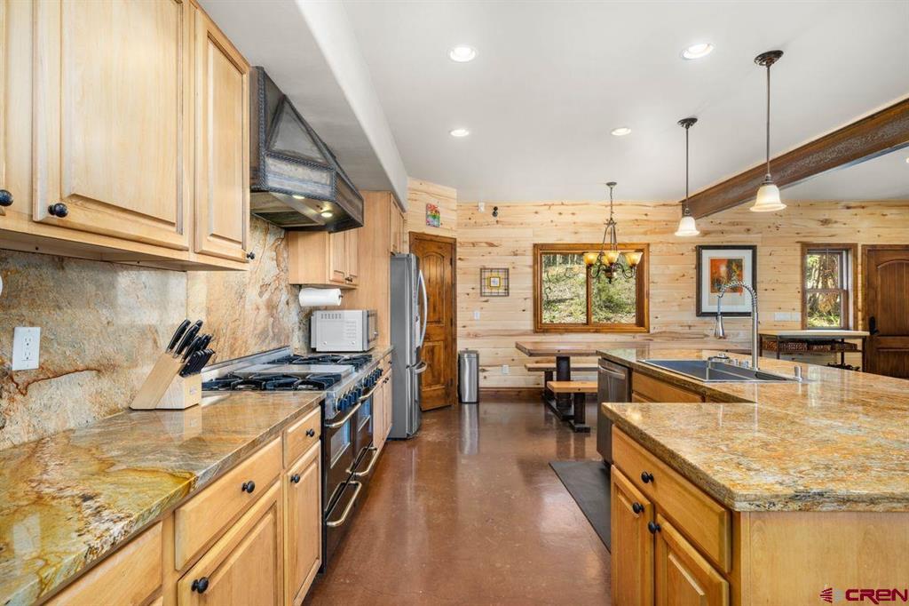 3543 Highway 550