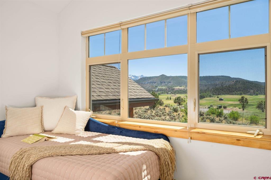 800 Golden Eagle Trail