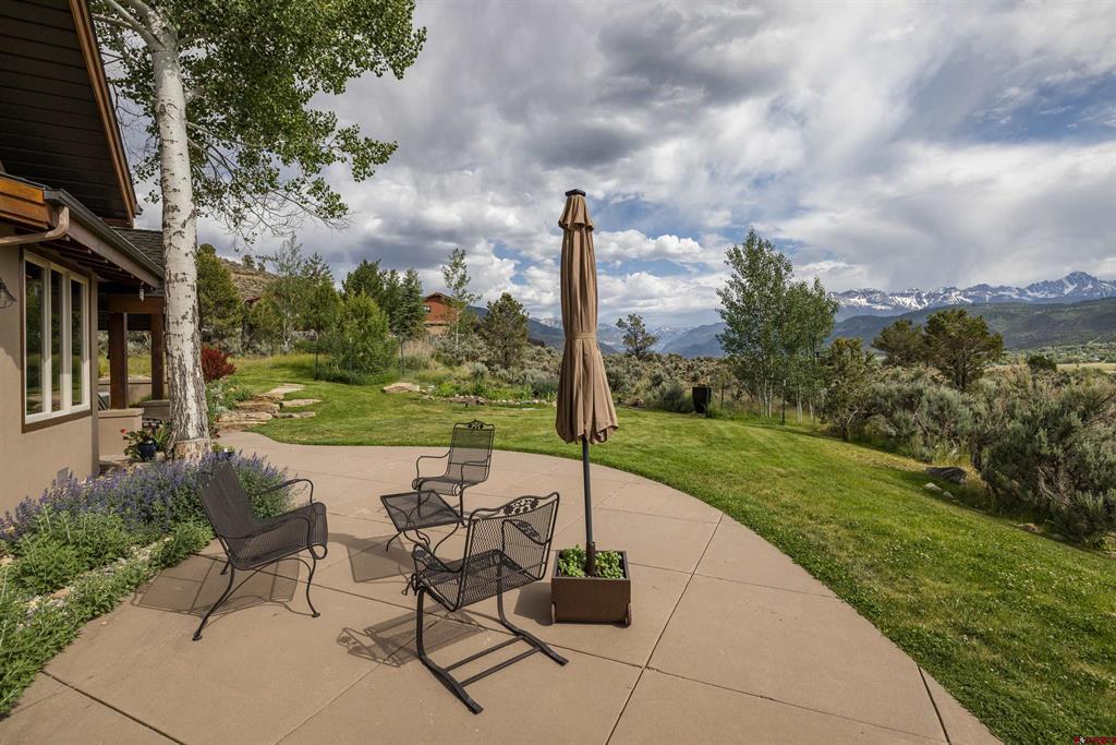 800 Golden Eagle Trail