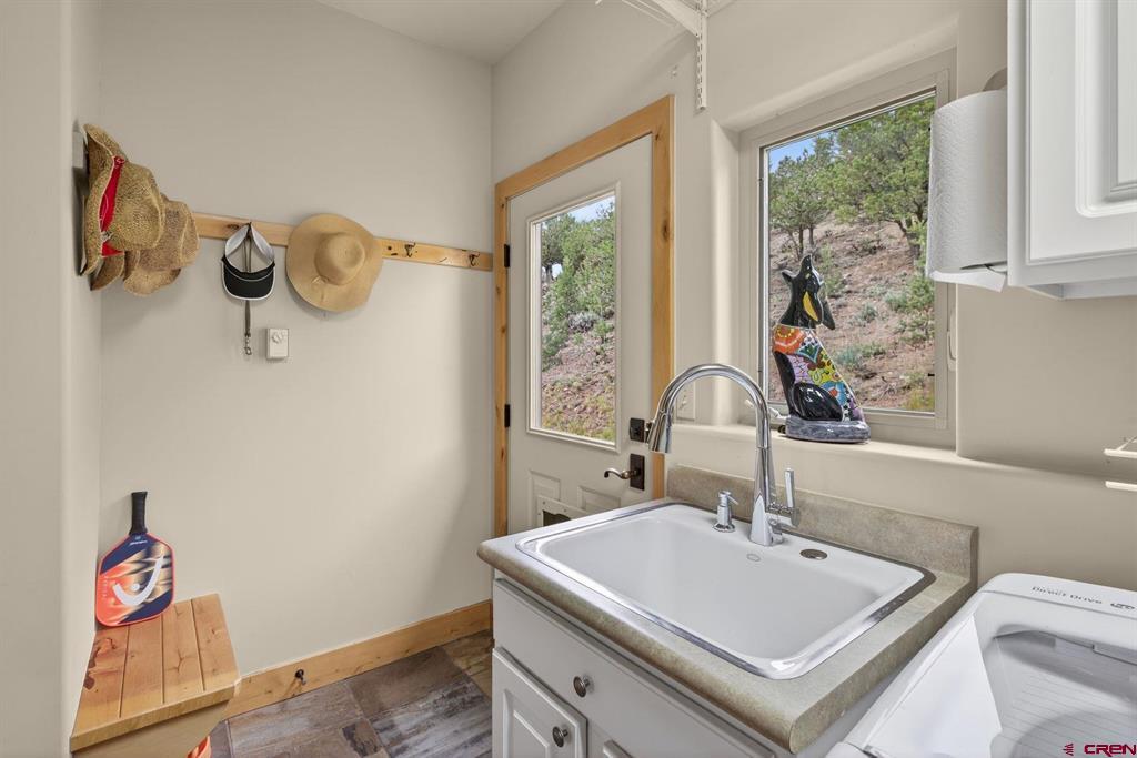 800 Golden Eagle Trail