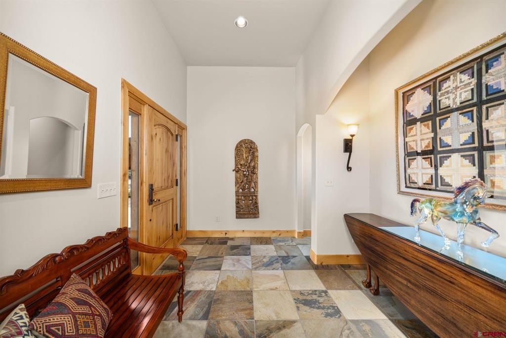800 Golden Eagle Trail