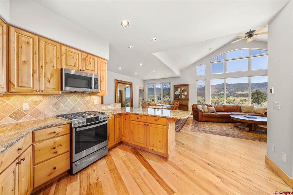 800 Golden Eagle Trail