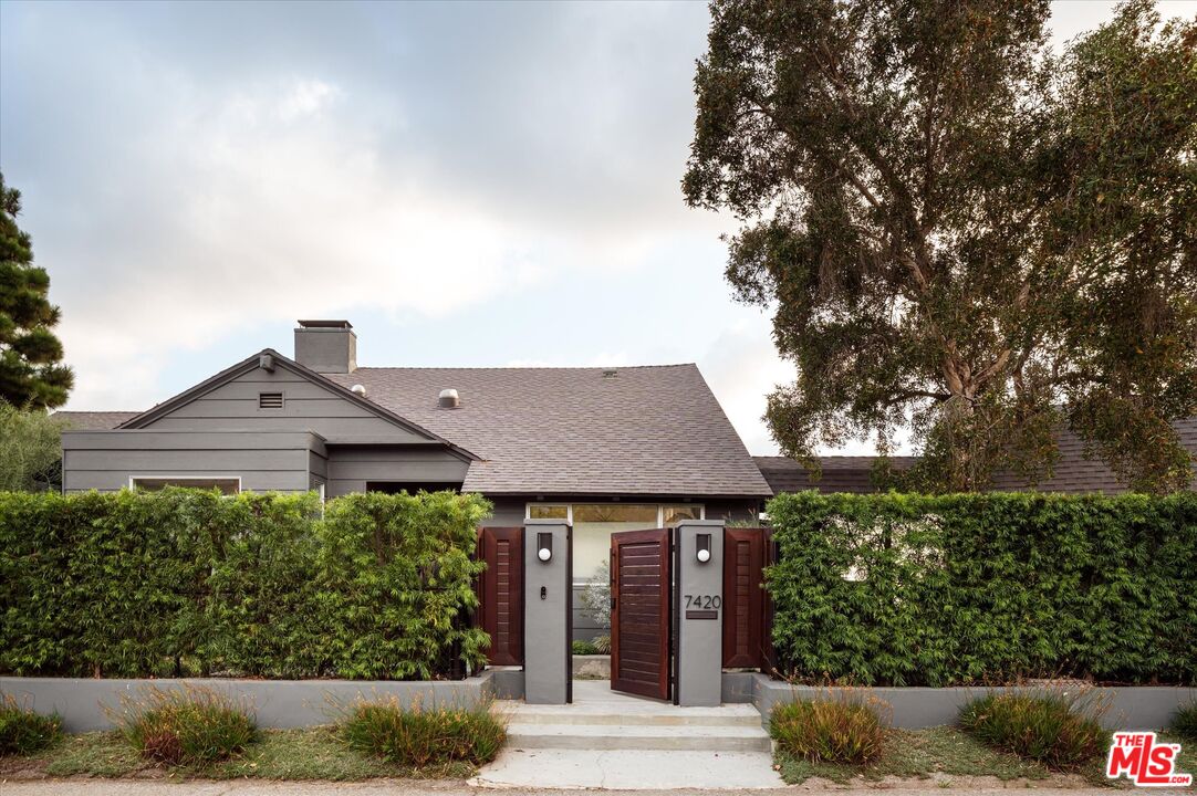 7420 Cervantes Pl