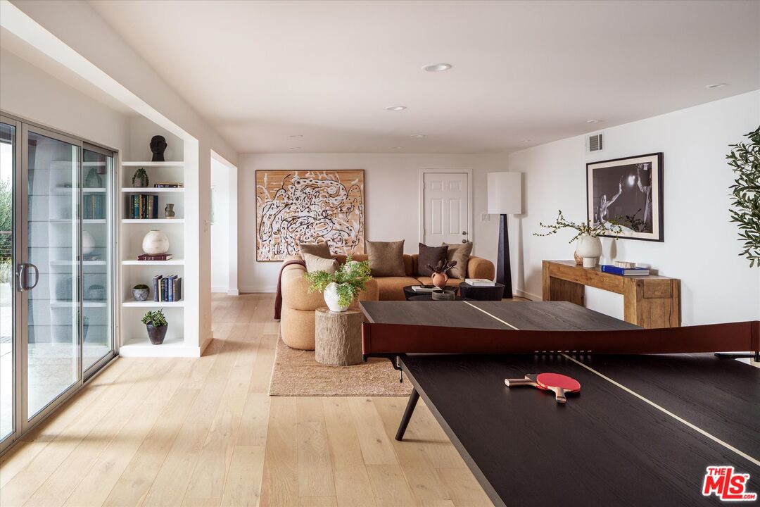 7420 Cervantes Pl
