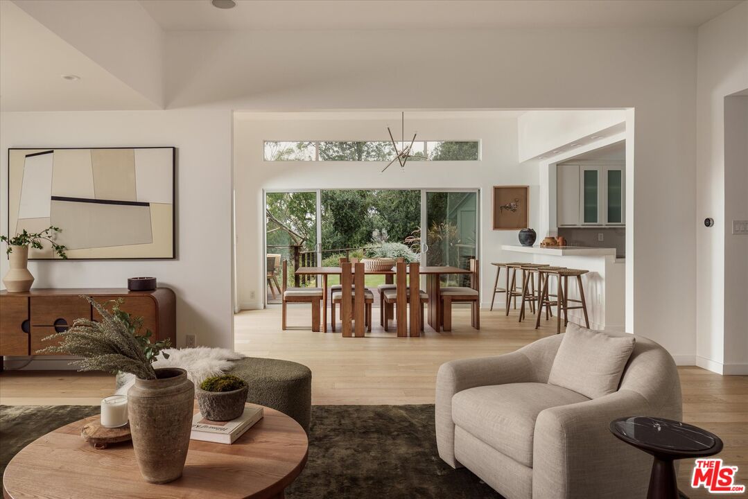 7420 Cervantes Pl