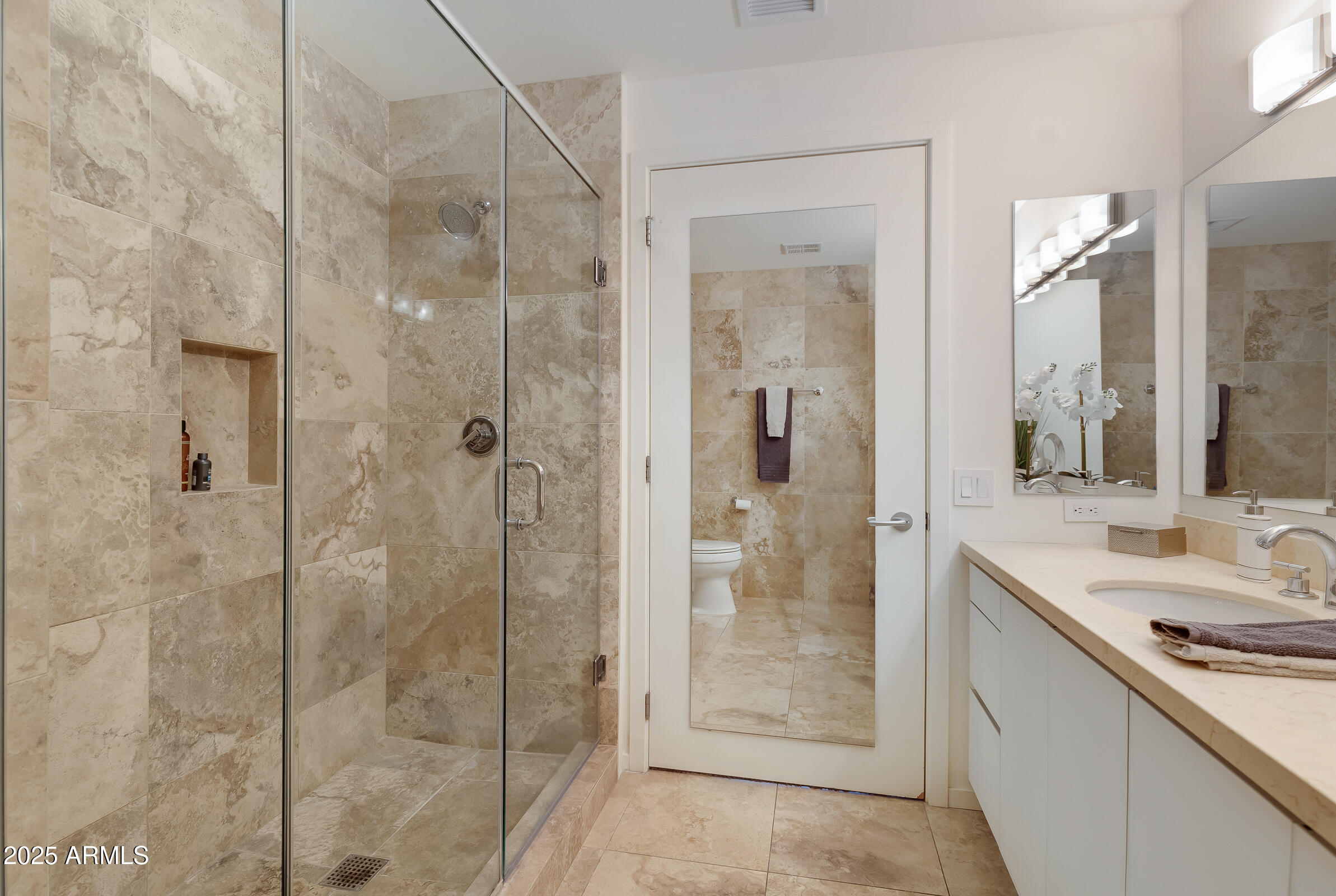 7121 E RANCHO VISTA Drive, 3001