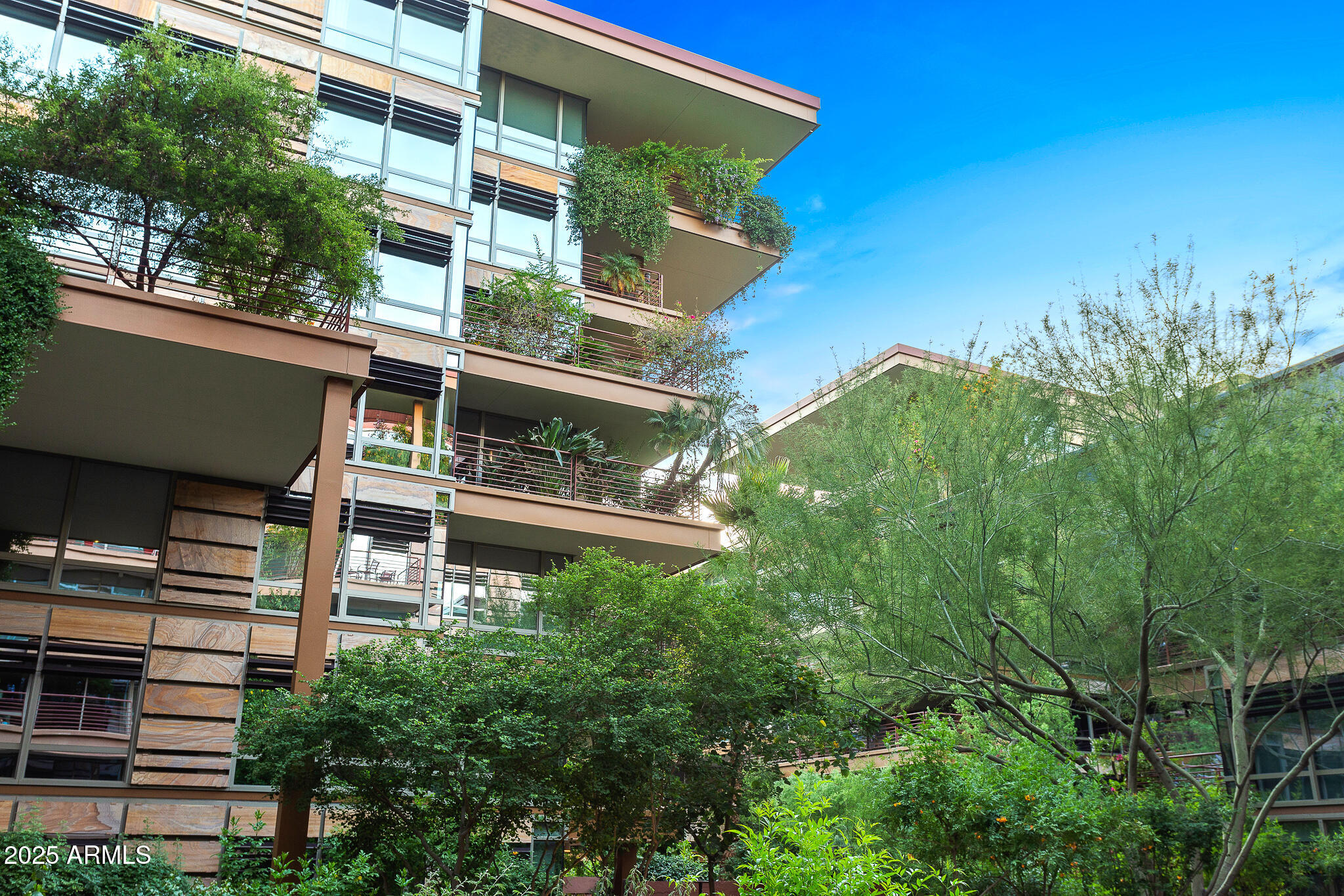 7121 E RANCHO VISTA Drive, 3001