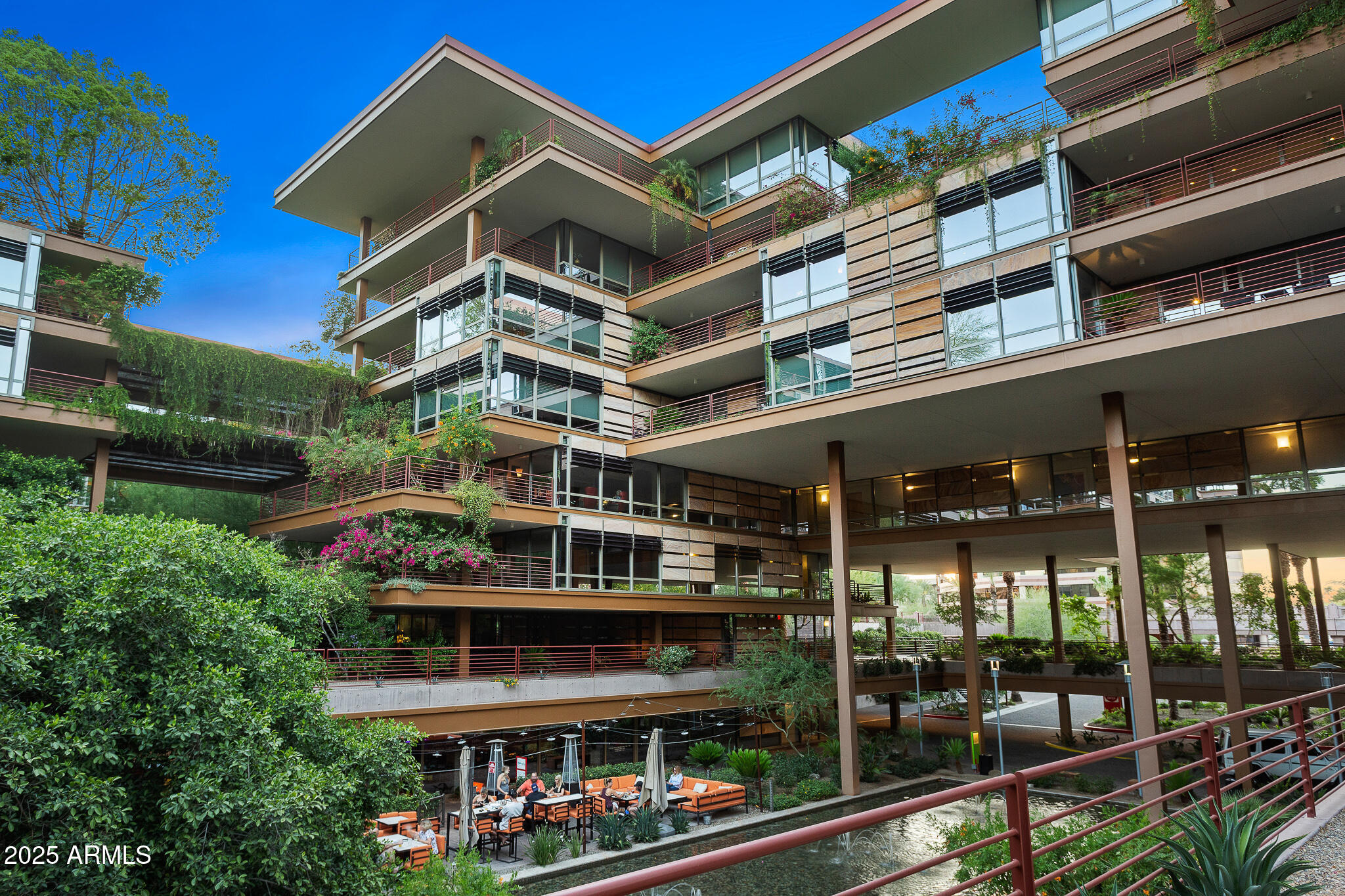 7121 E RANCHO VISTA Drive, 3001