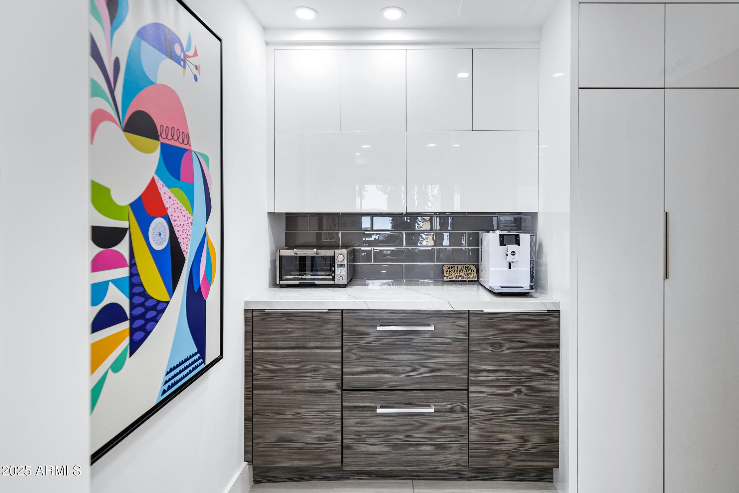 7137 E RANCHO VISTA Drive, 6011