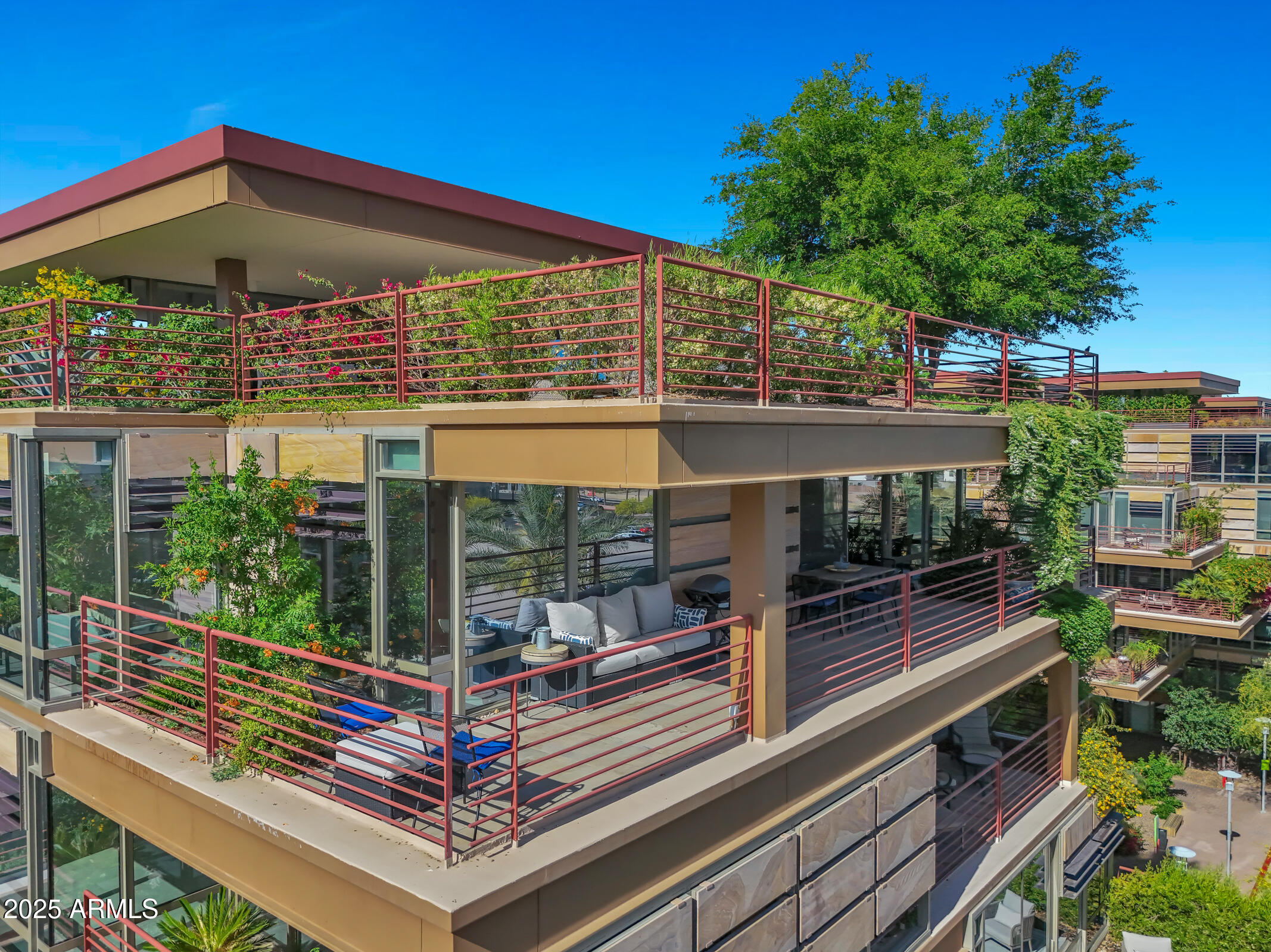 7137 E RANCHO VISTA Drive, 6011