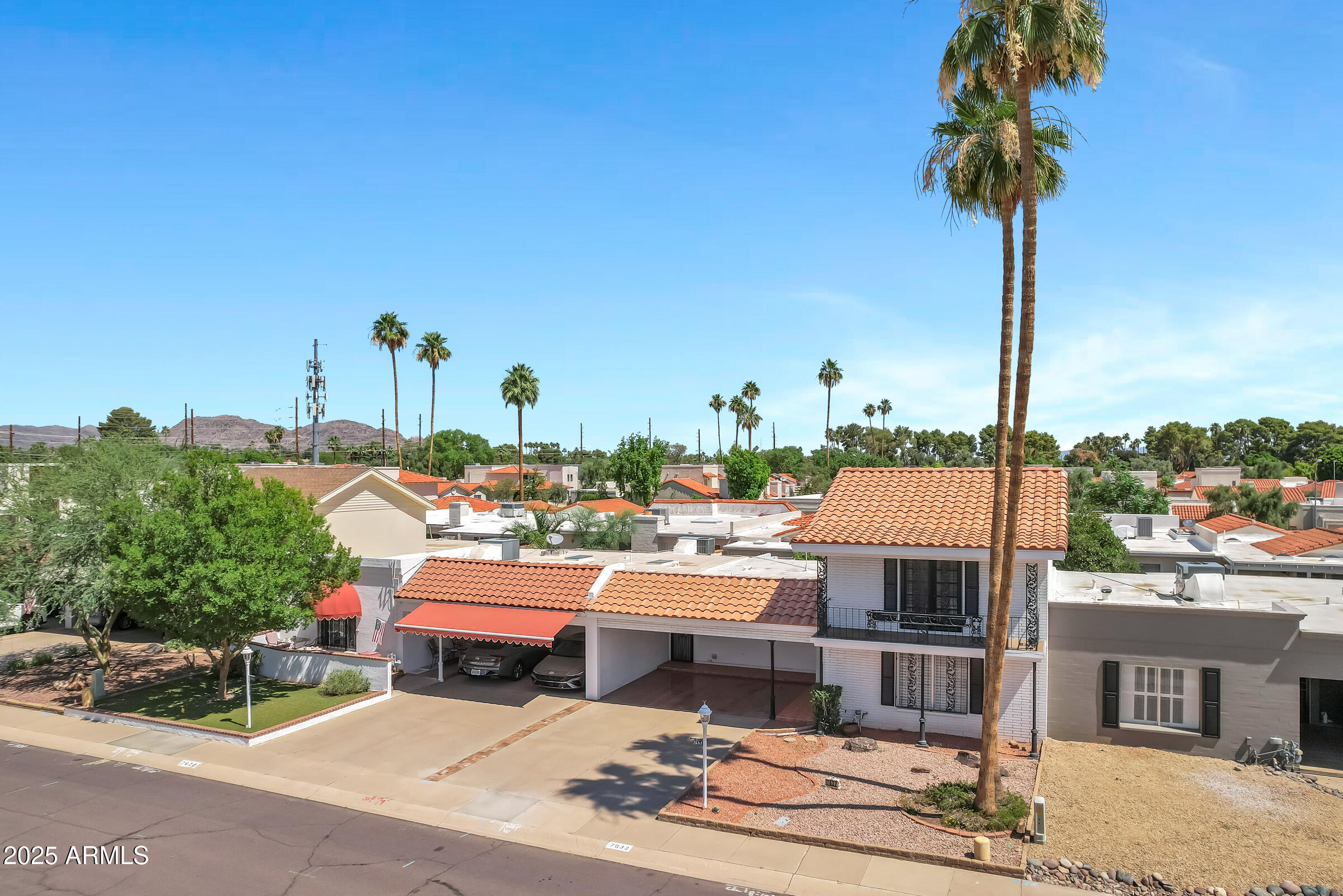 7632 E BONITA Drive