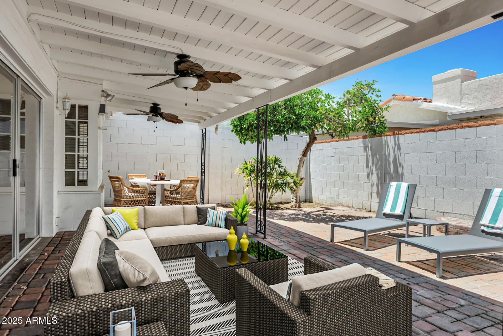 7632 E BONITA Drive