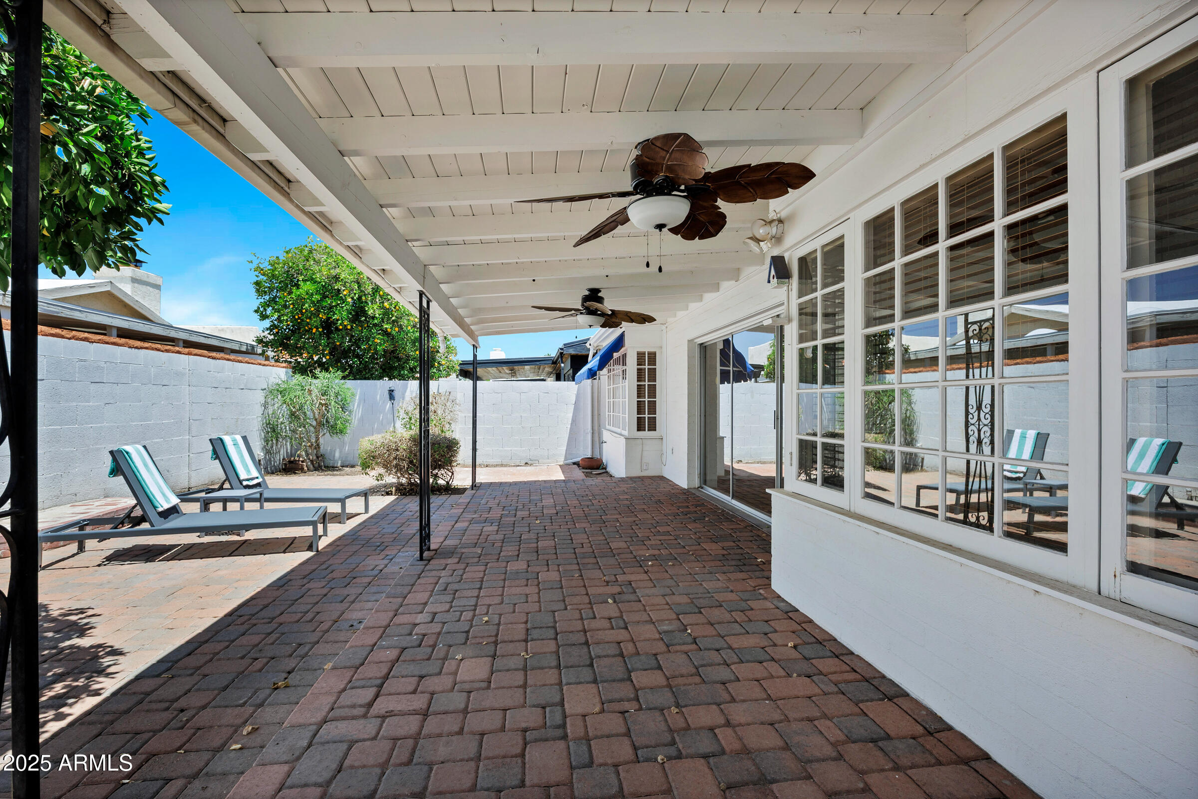 7632 E BONITA Drive