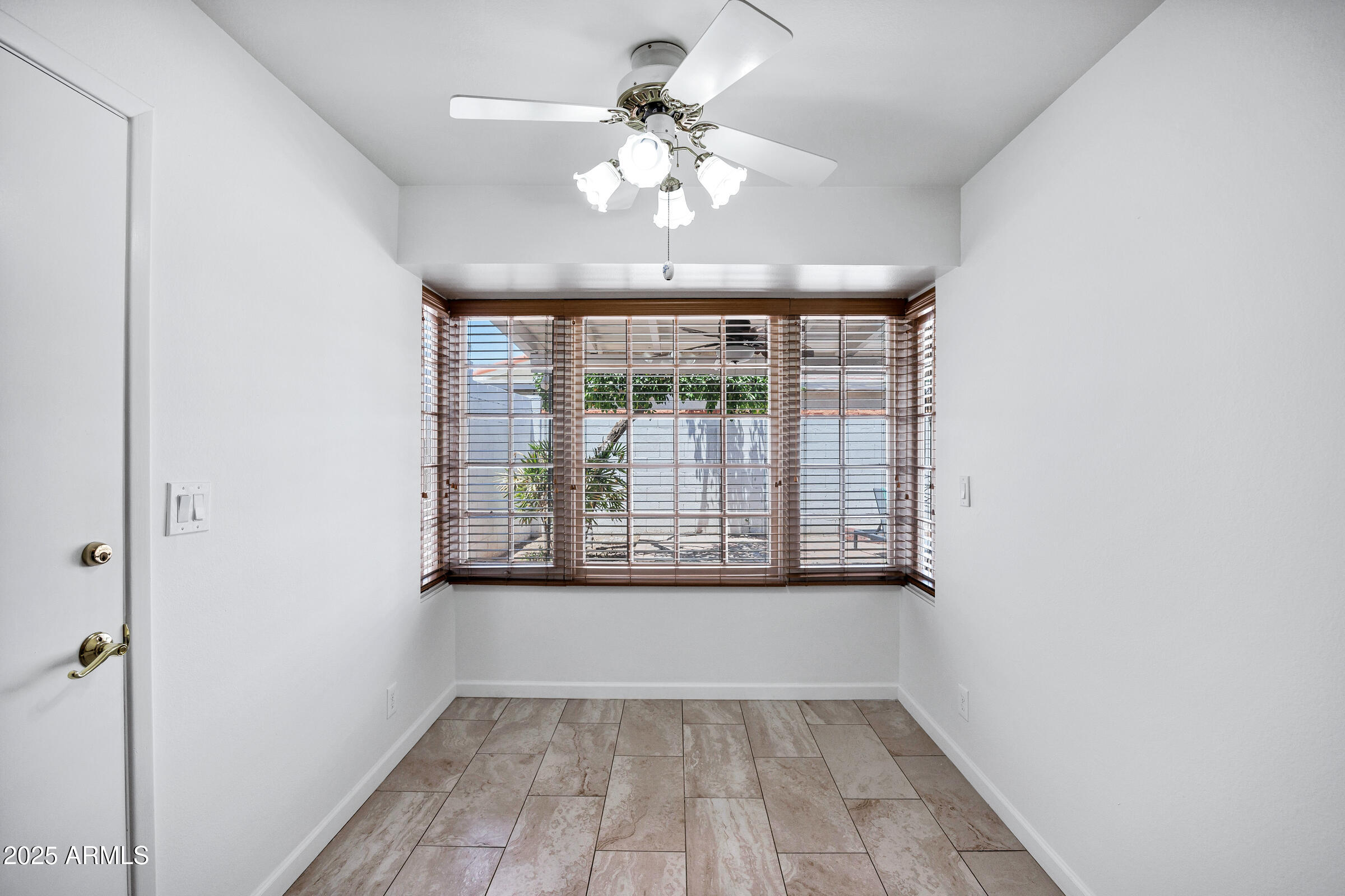 7632 E BONITA Drive