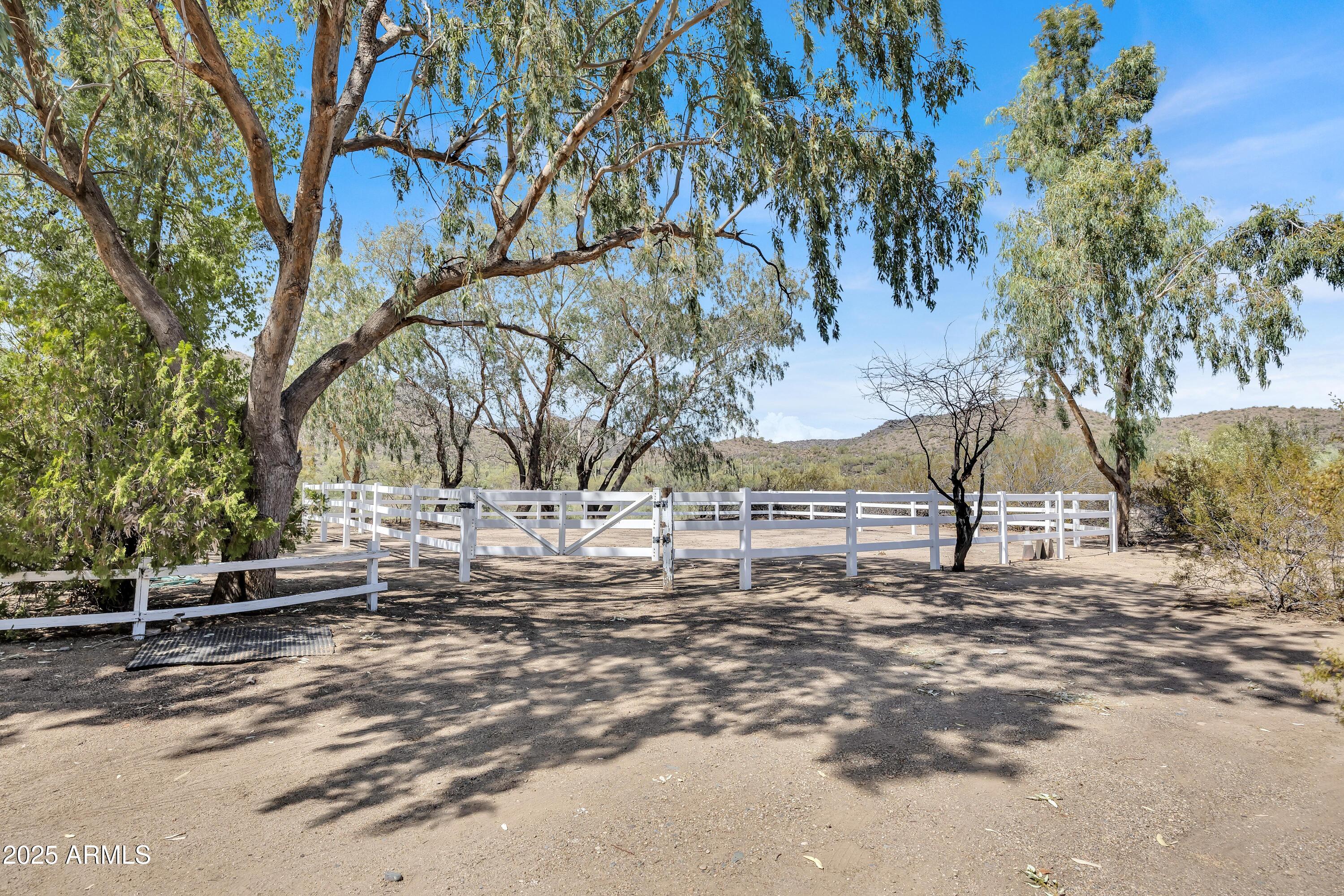 37436 N RANCHO MANANA Boulevard