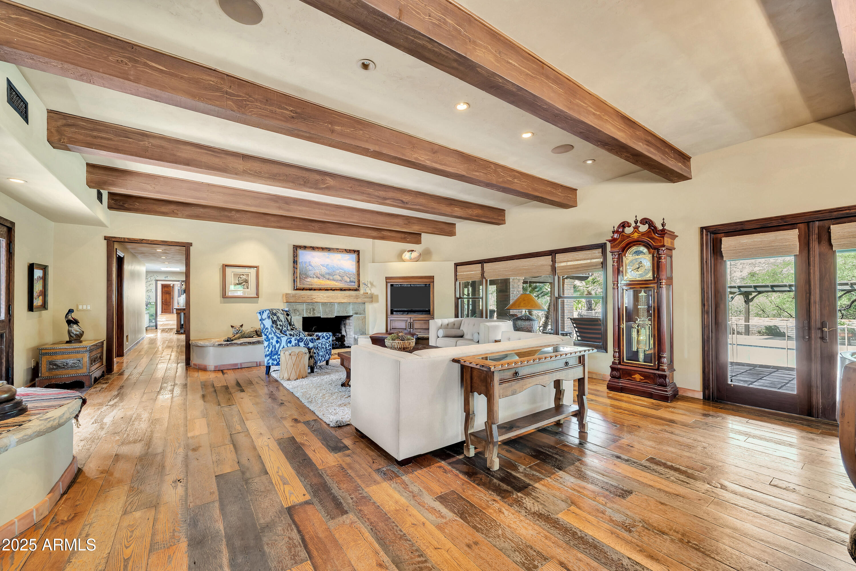 37436 N RANCHO MANANA Boulevard