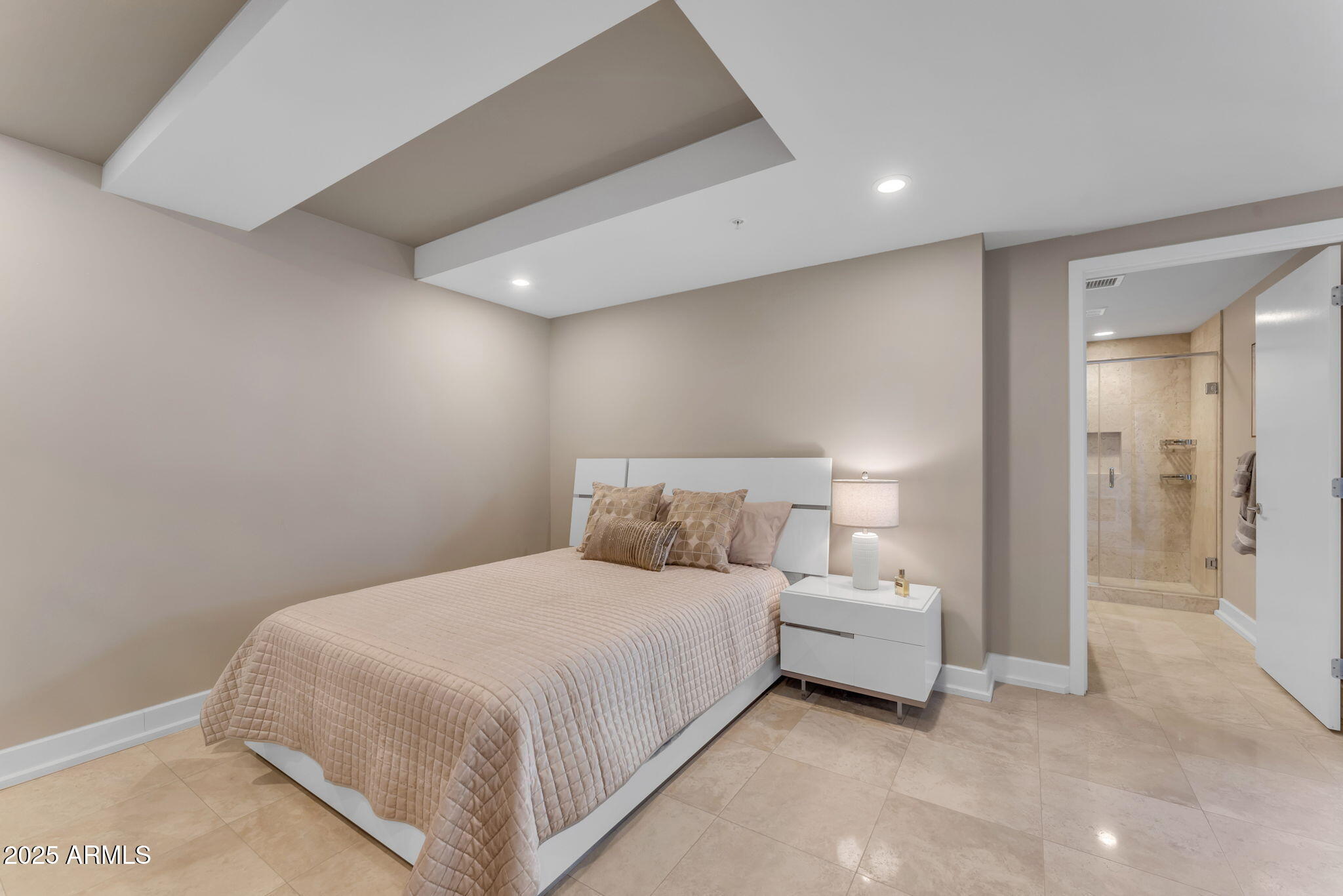 7117 E RANCHO VISTA Drive, 3006