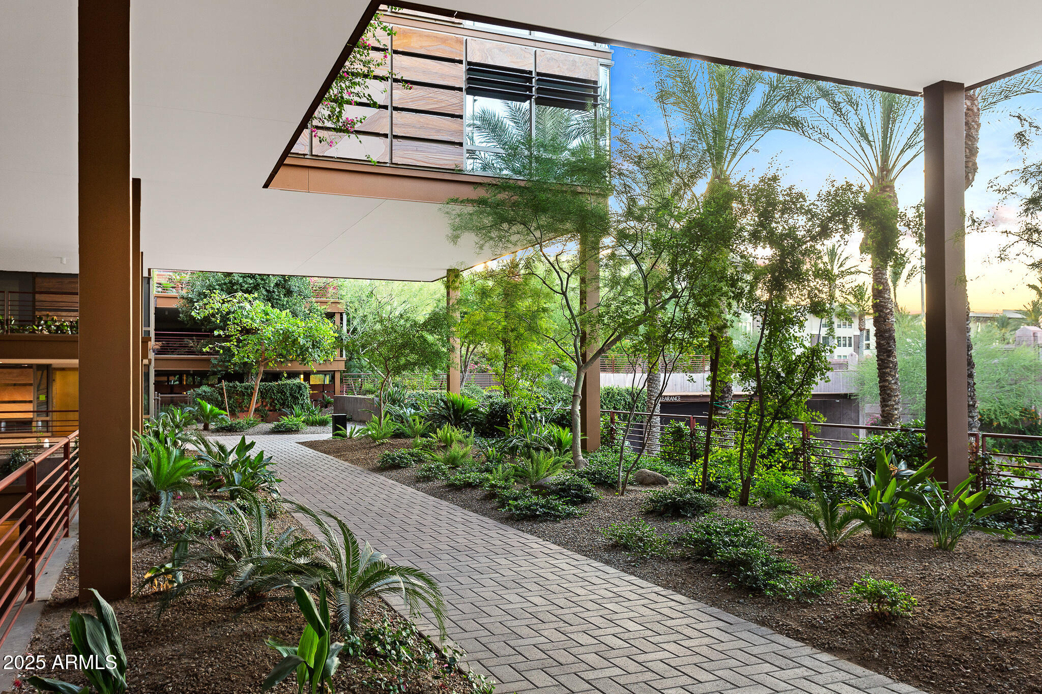 7117 E RANCHO VISTA Drive, 3006