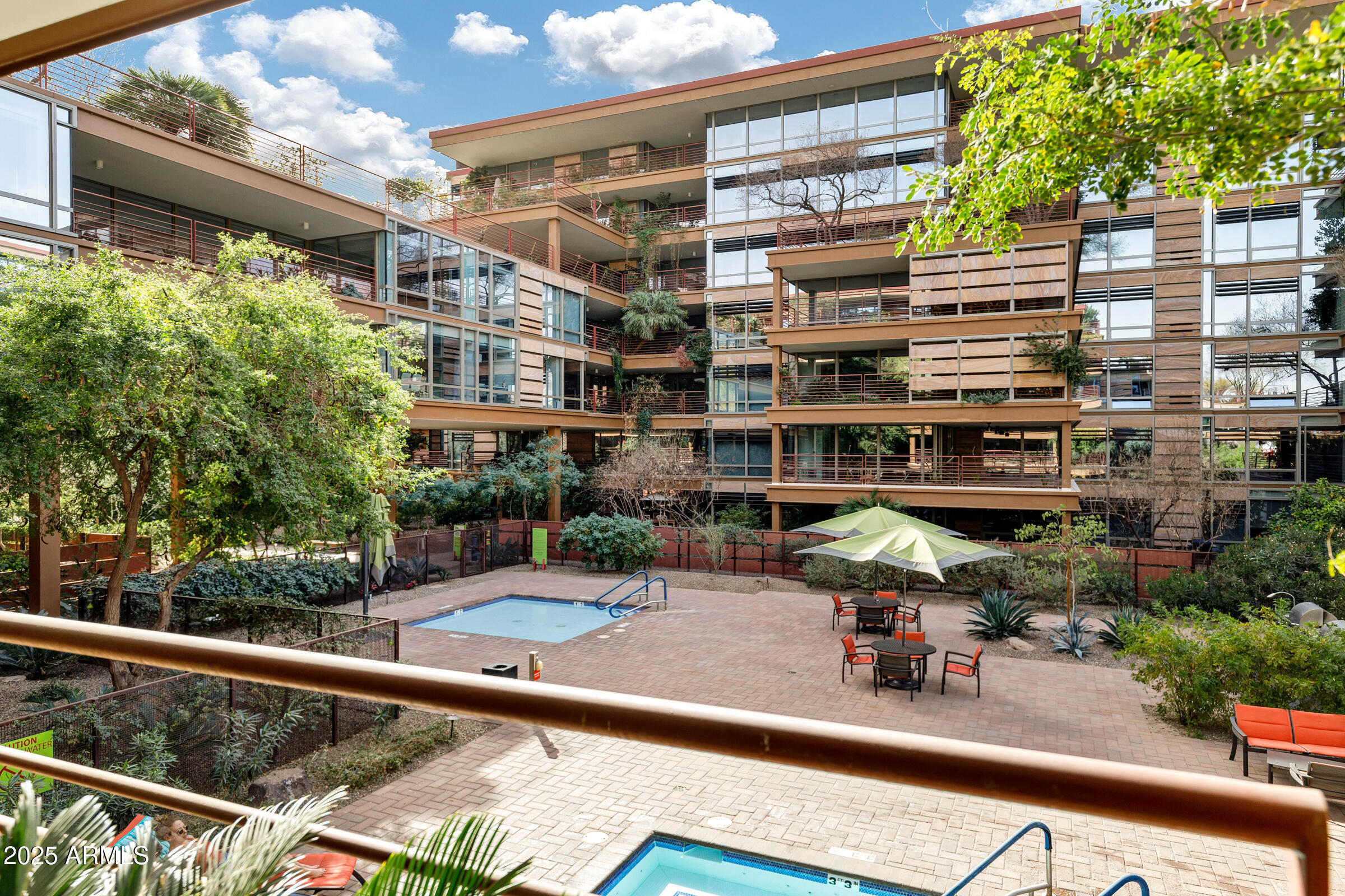 7167 E RANCHO VISTA Drive, 2005