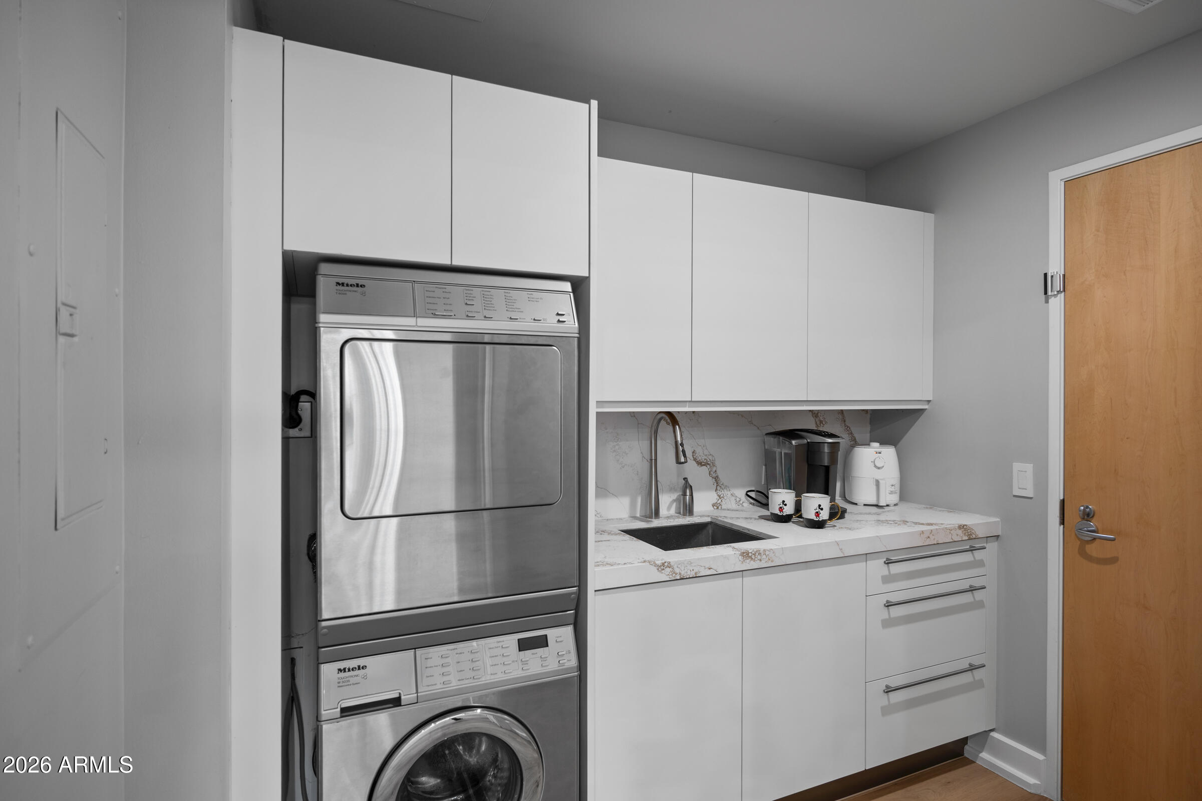 7117 E RANCHO VISTA Drive 3006