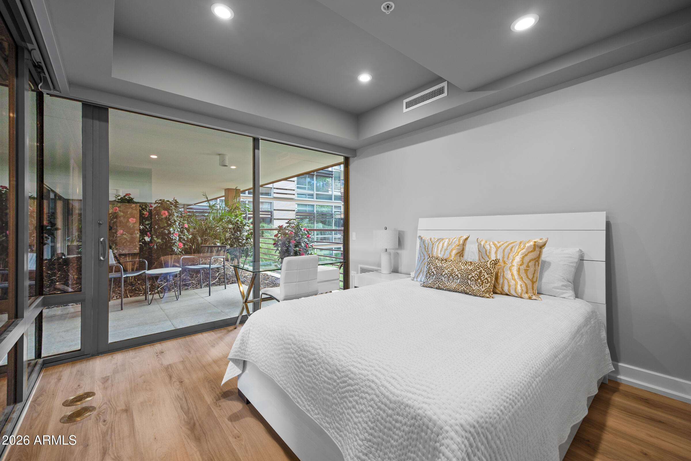 7117 E RANCHO VISTA Drive 3006