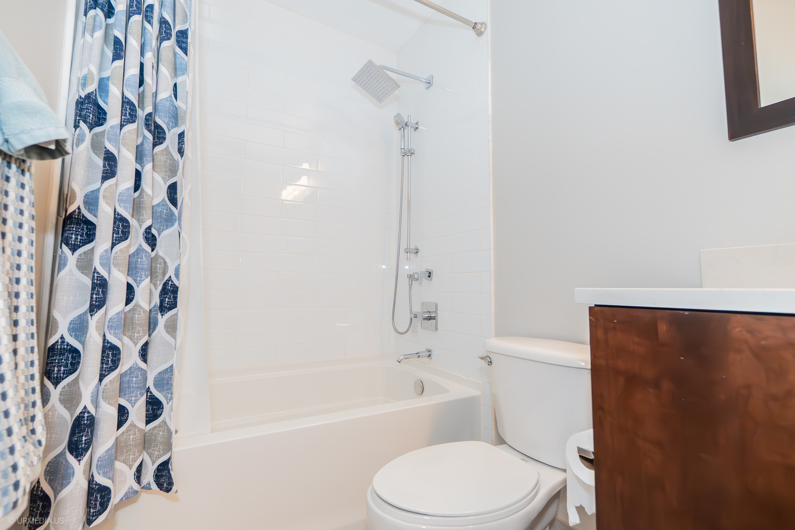 630 N State Street Unit: 2210