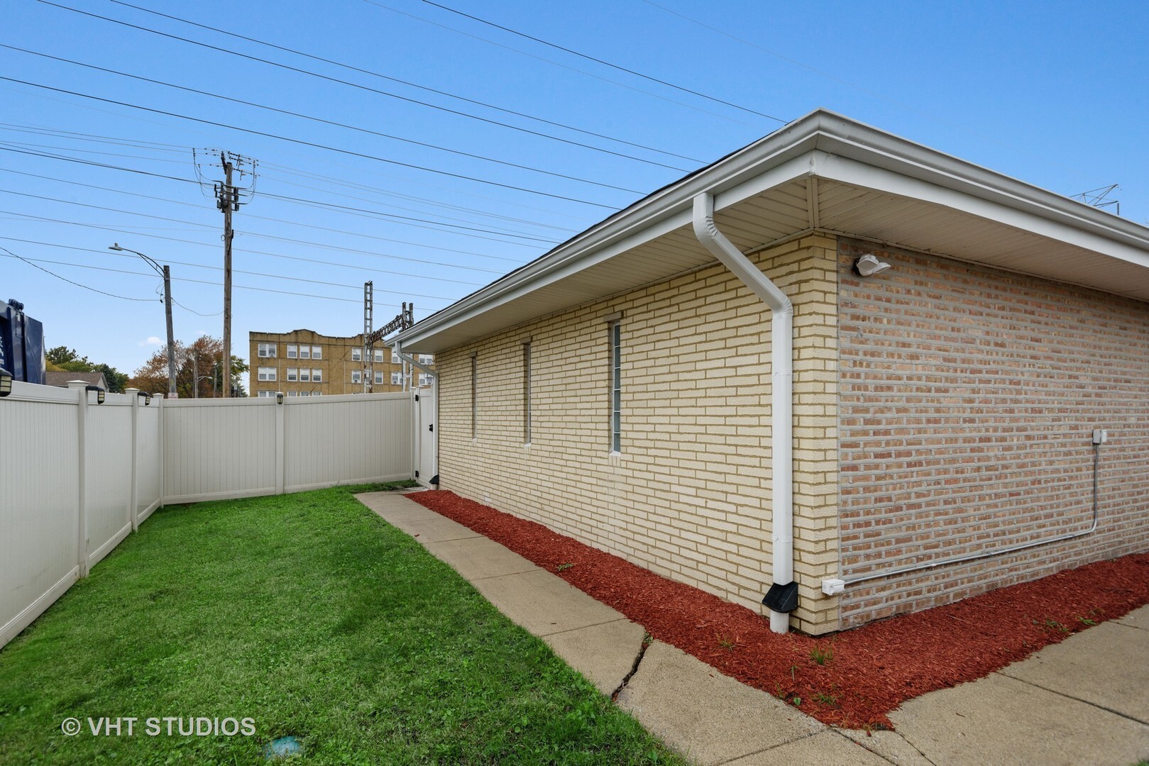 4141 Mulford Street