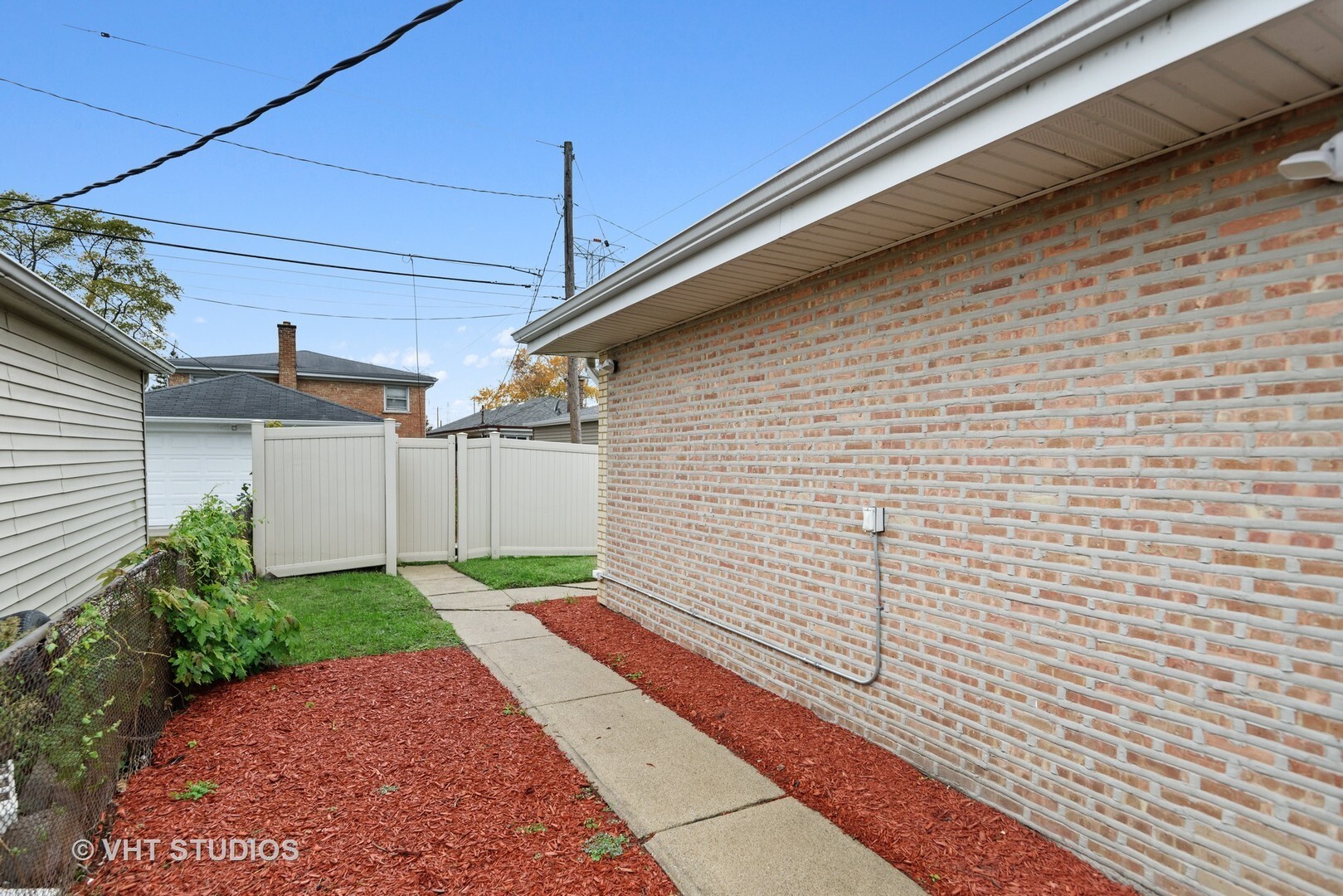 4141 Mulford Street