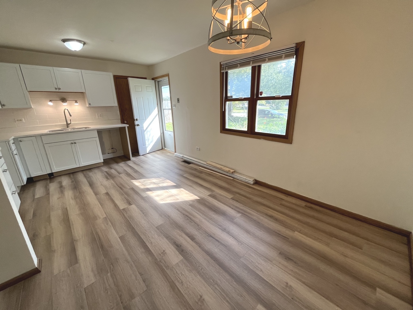 4227 Greenbrier Lane