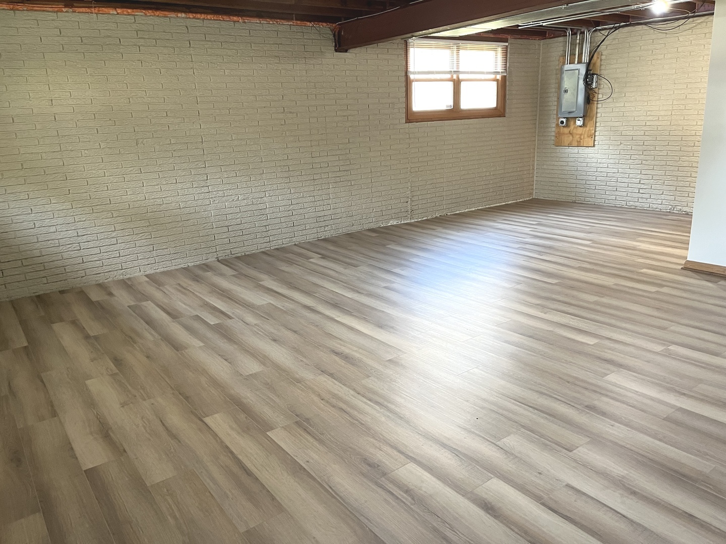 4227 Greenbrier Lane