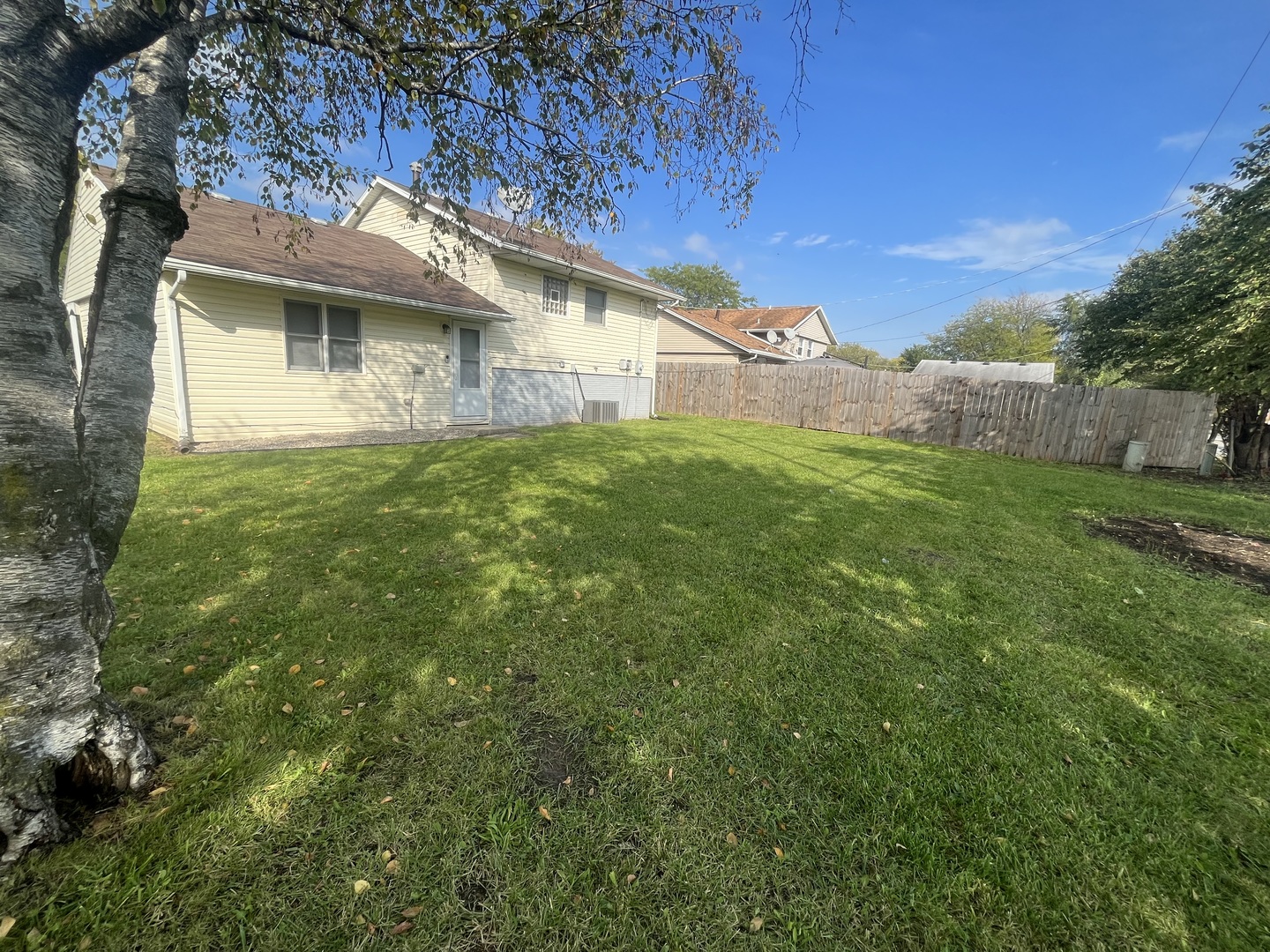 4227 Greenbrier Lane