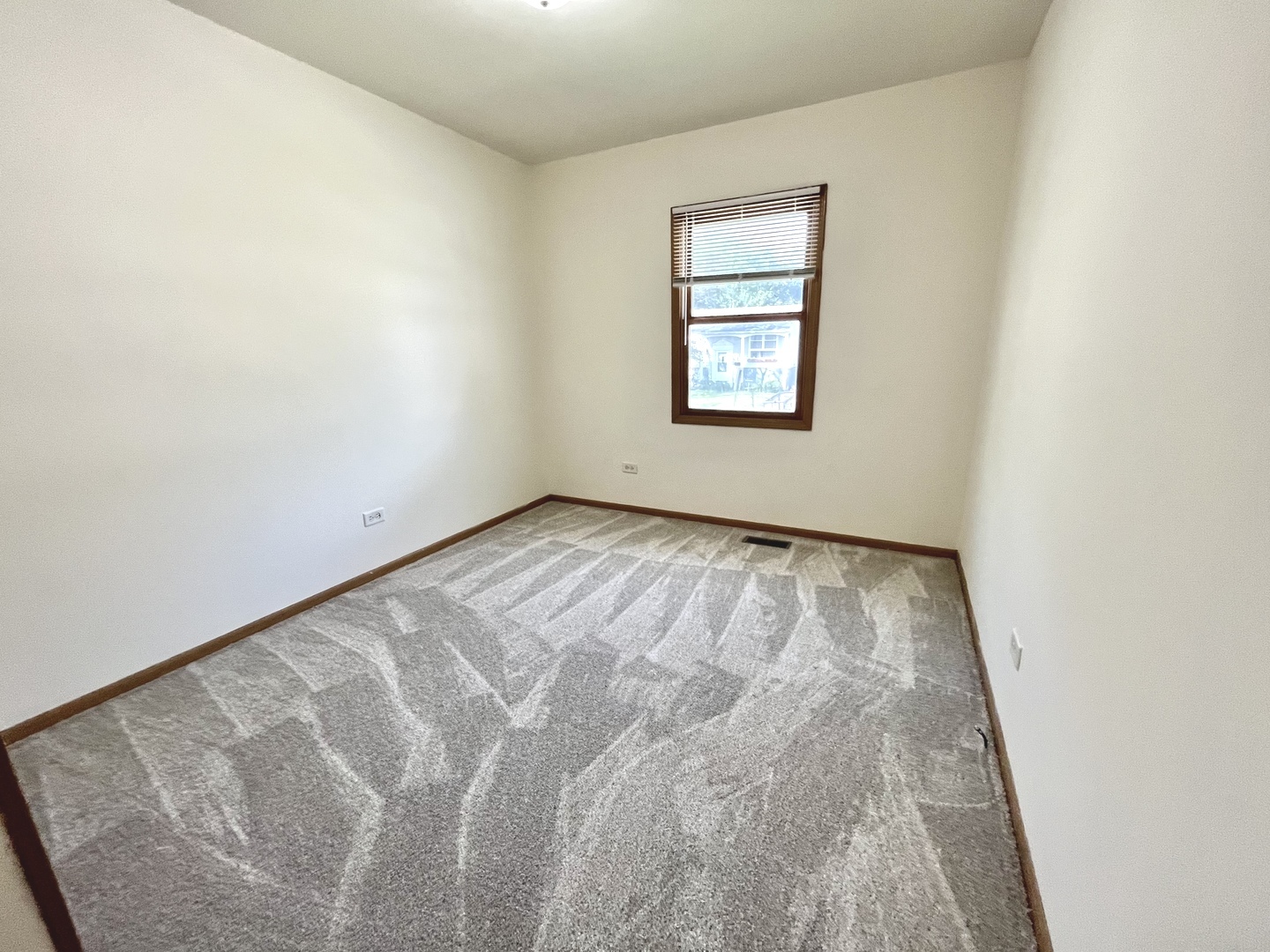 4227 Greenbrier Lane