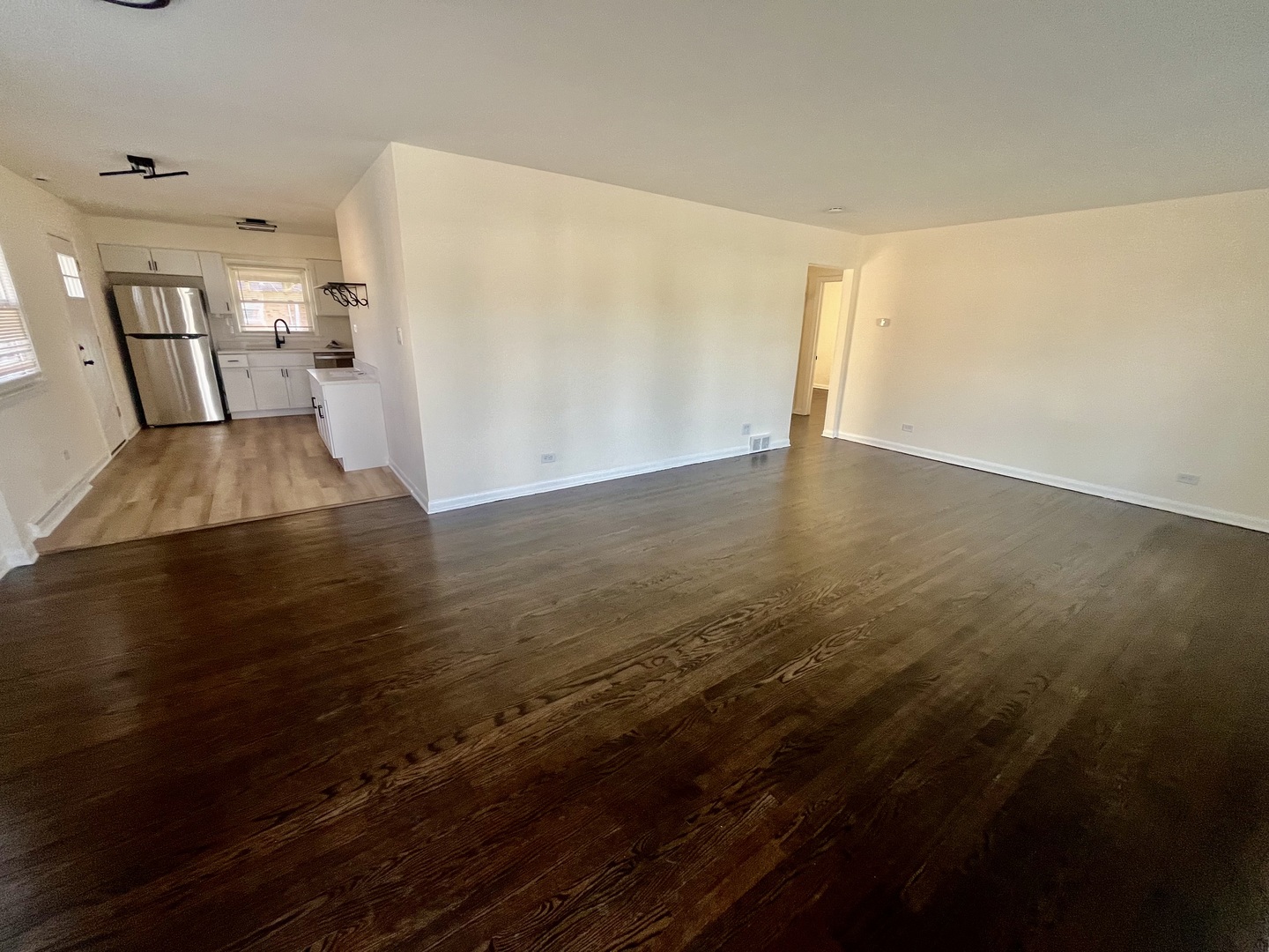 657 E 159th Court