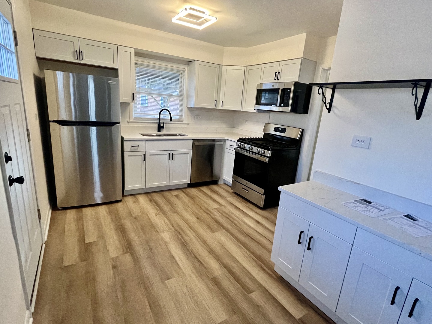 657 E 159th Court