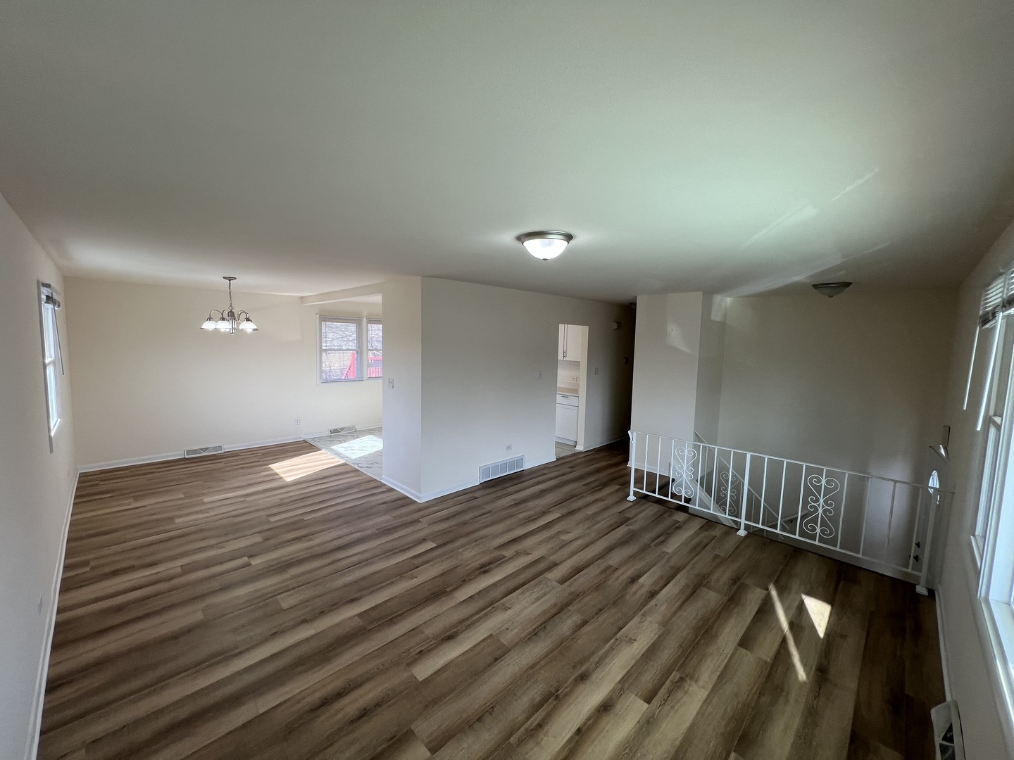 17122 Central Park Avenue