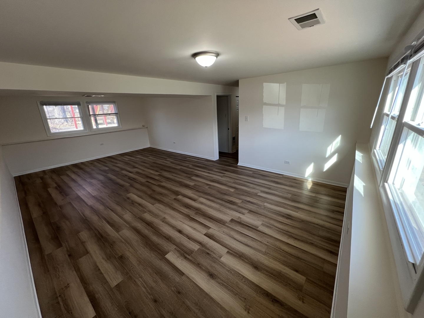 17122 Central Park Avenue