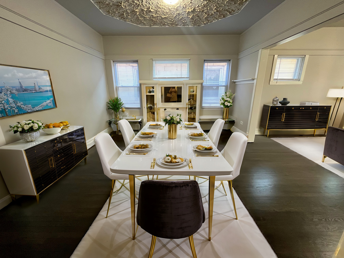 2117 S 49th Court