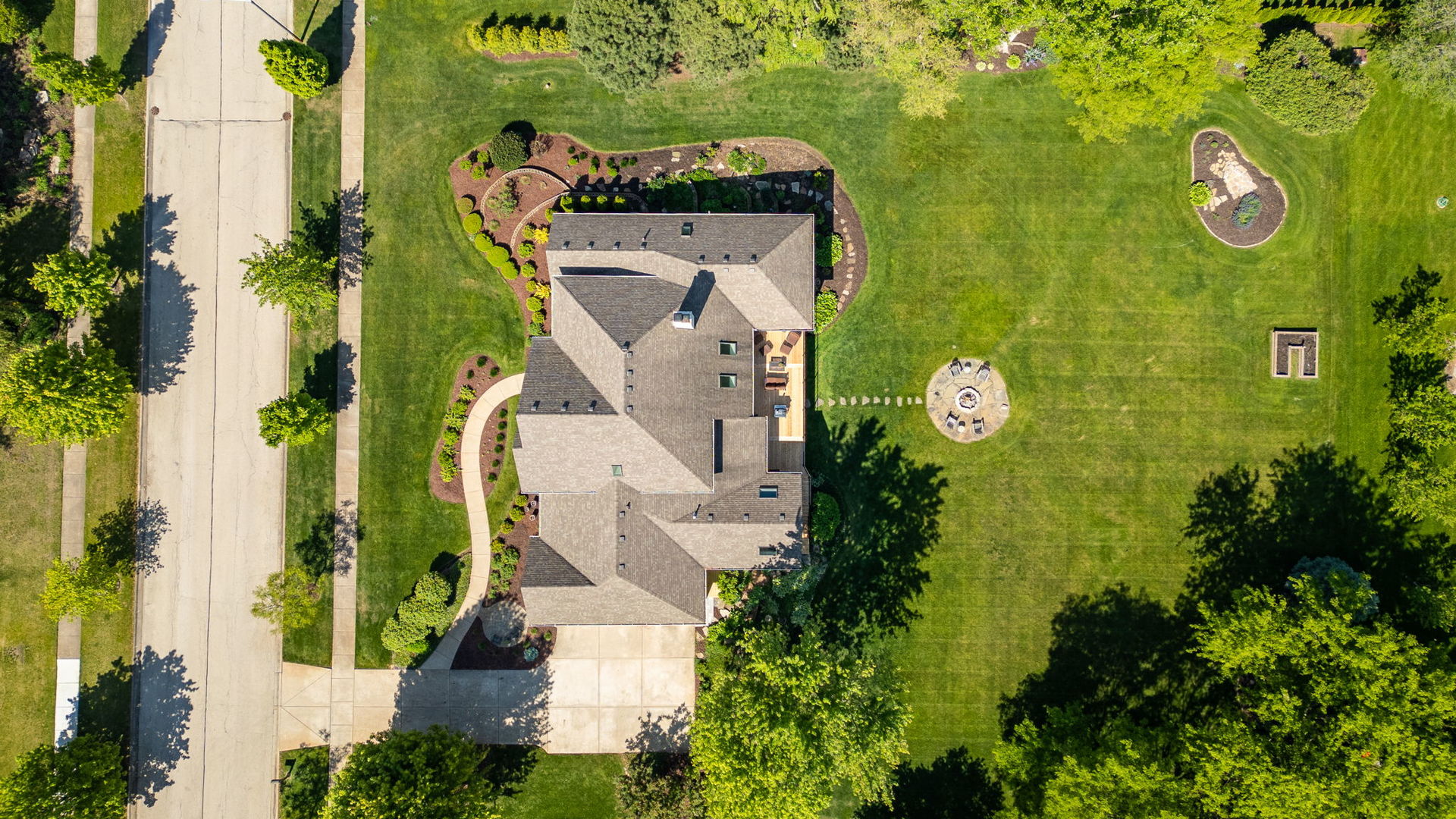 11658 COUNTRY POND Drive